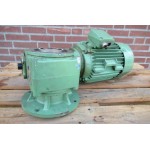 282 RPM 5,5 KW Asmaat 40 mm. 